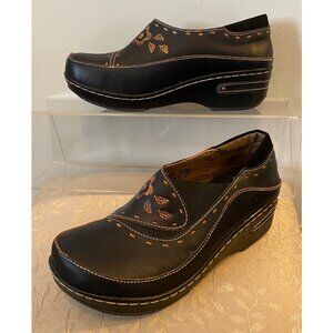 L’artise Spring Step Burbank Clogs Shoes Brown Tooled Leather Size 37/6